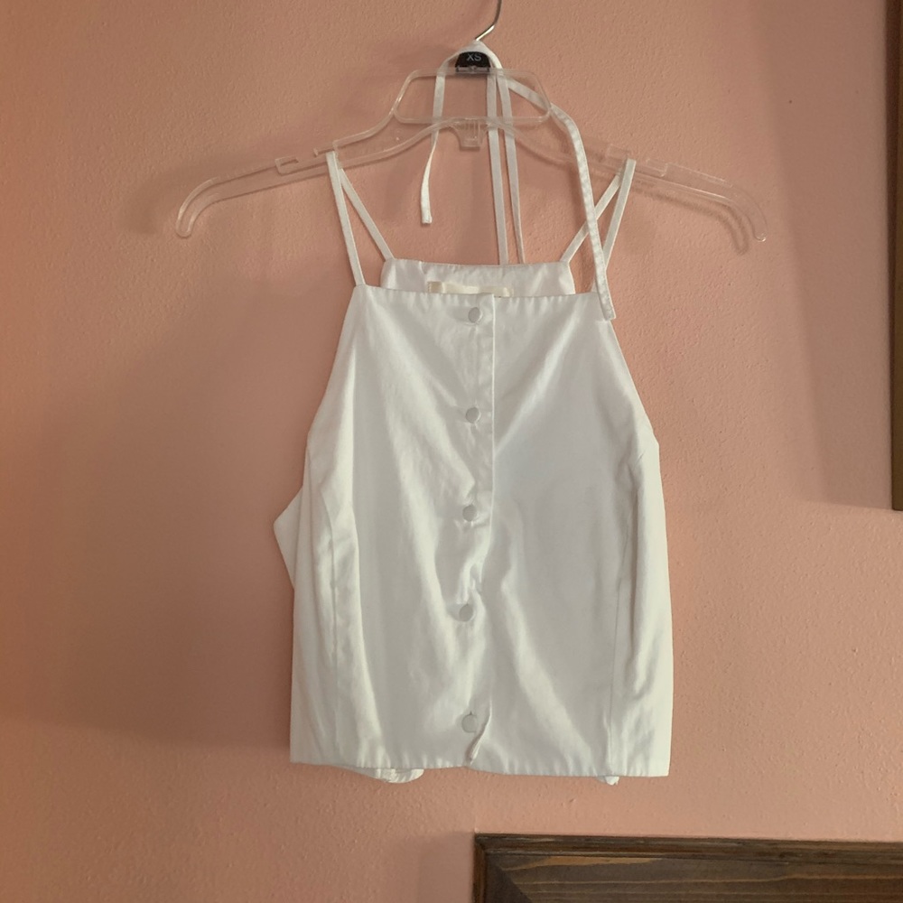 J.O.A. Button front crop white top